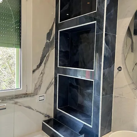 So Tec Immobiliare Μιλάνο